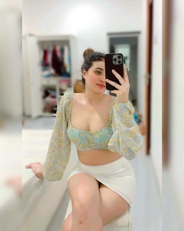 03230733933 vip night and short time service available full coprative staff all hotels delivery and home delivery available video call available