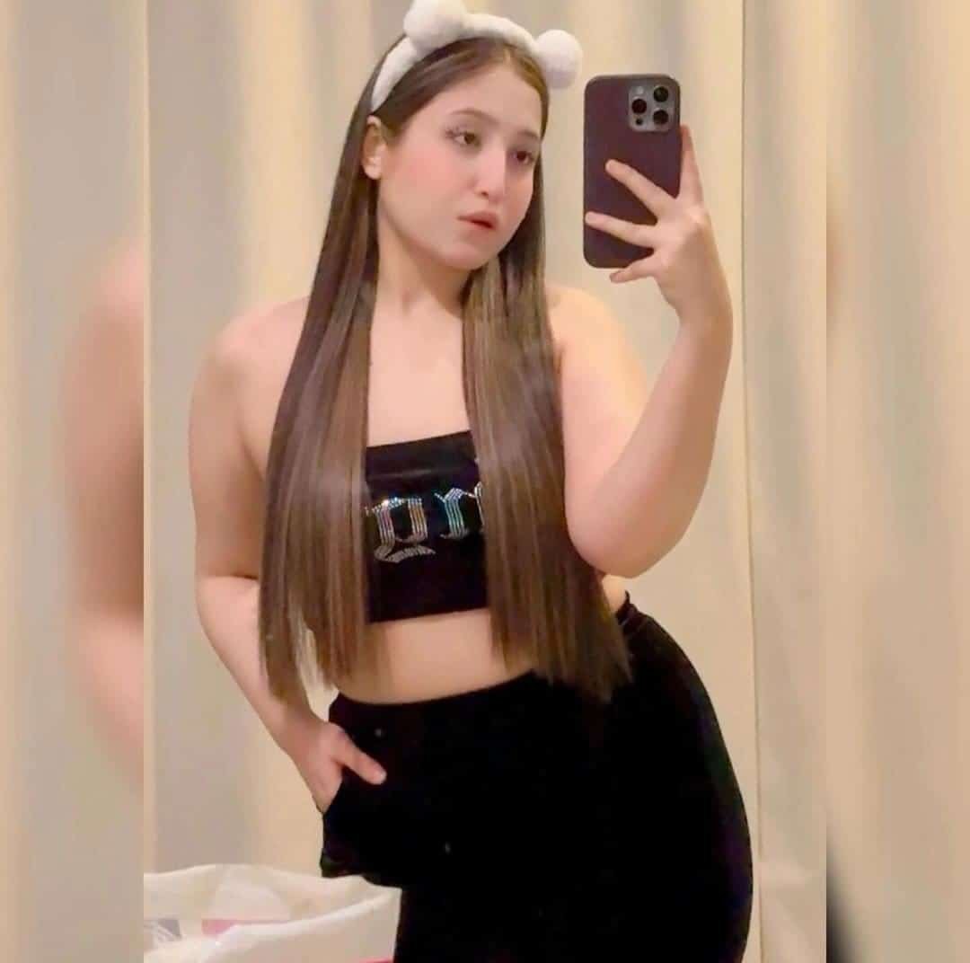 03230733933 Best escort available in Sialkot all hotels delivery and home delivery available full coprative staff