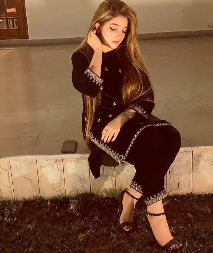 03210666412 Good looking staff available full coprative staff all hotels delivery and home delivery available video call available