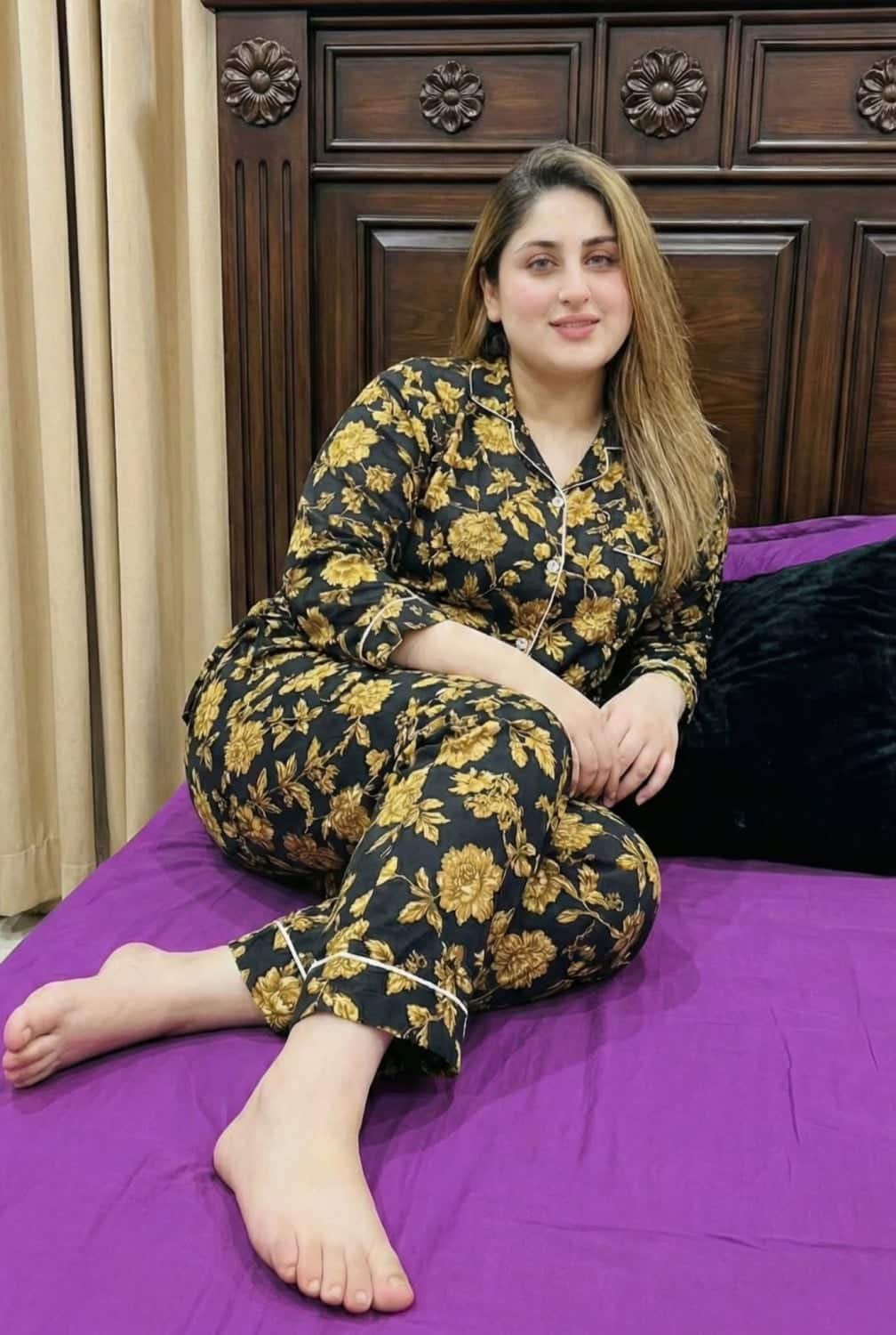 Vip girl available home delivery any time