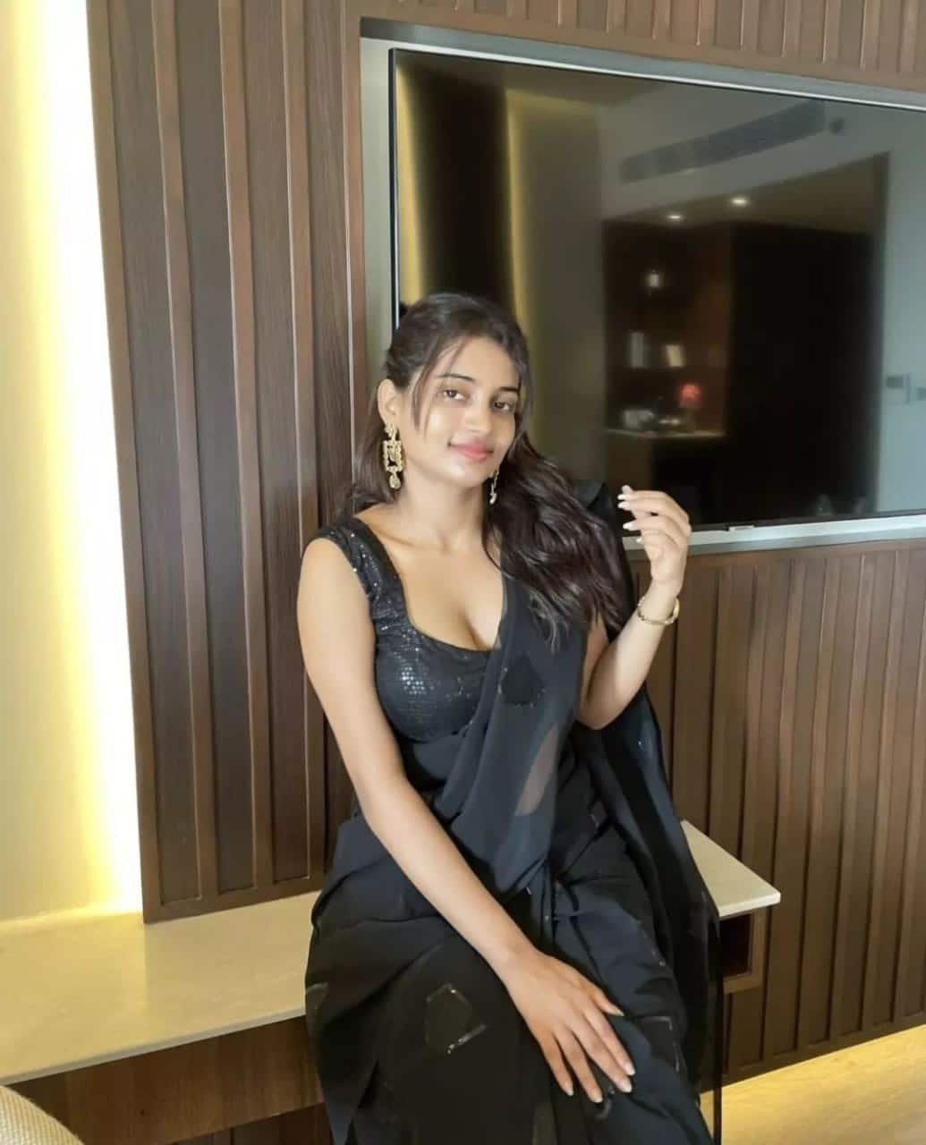 1 Call Girls In Mianwali Nagar Call 7303025131 Provide 100% Escort Service In Delhi