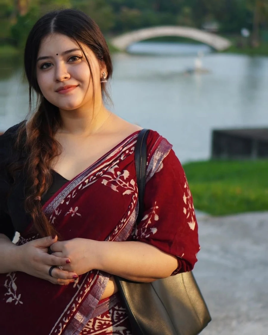 Hotel Magic Tree – Karol Bagh, Call Girls BDSM –𝟗𝟐𝟏𝟕𝟕𝟑𝟗𝟐𝟑𝟒 Call Girls & 24/7 Delhi Hotel Service