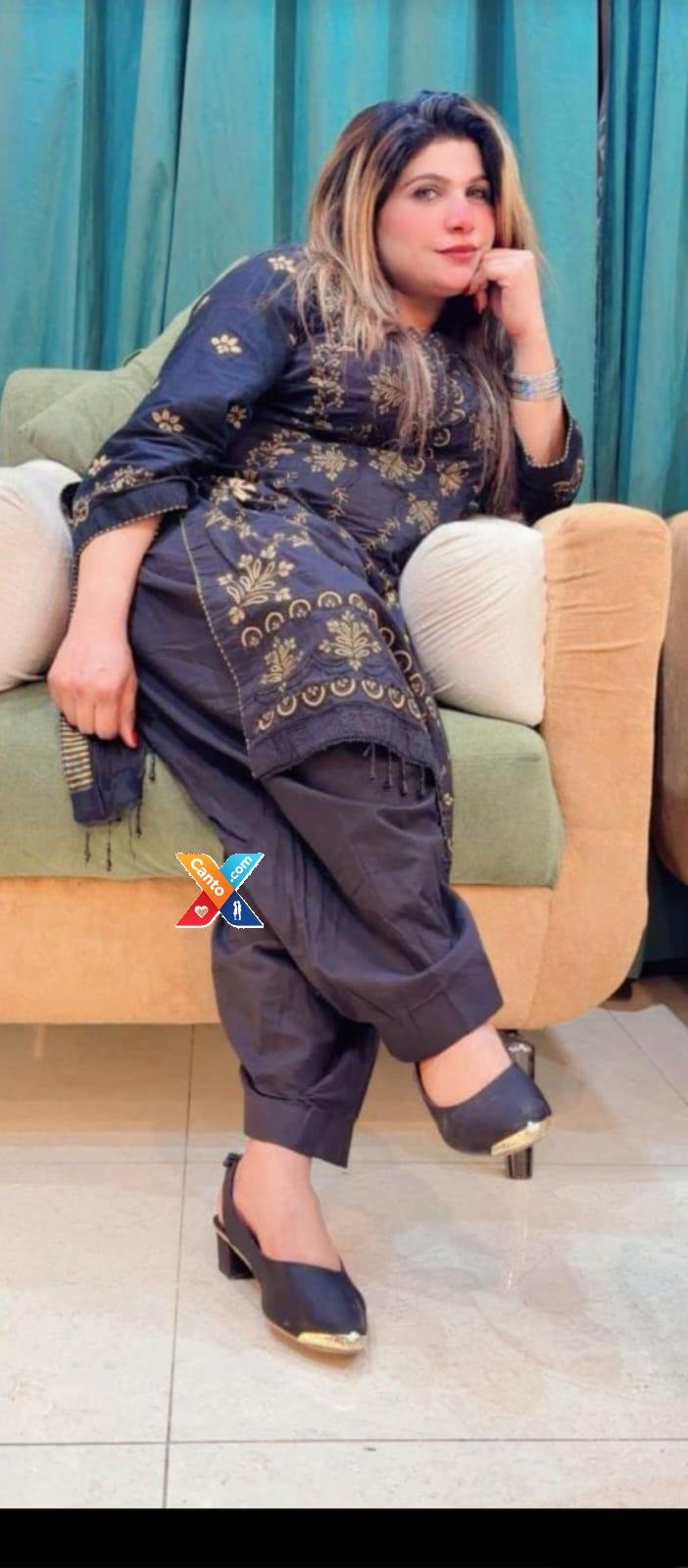 Video call girls sarghodh 03186844210